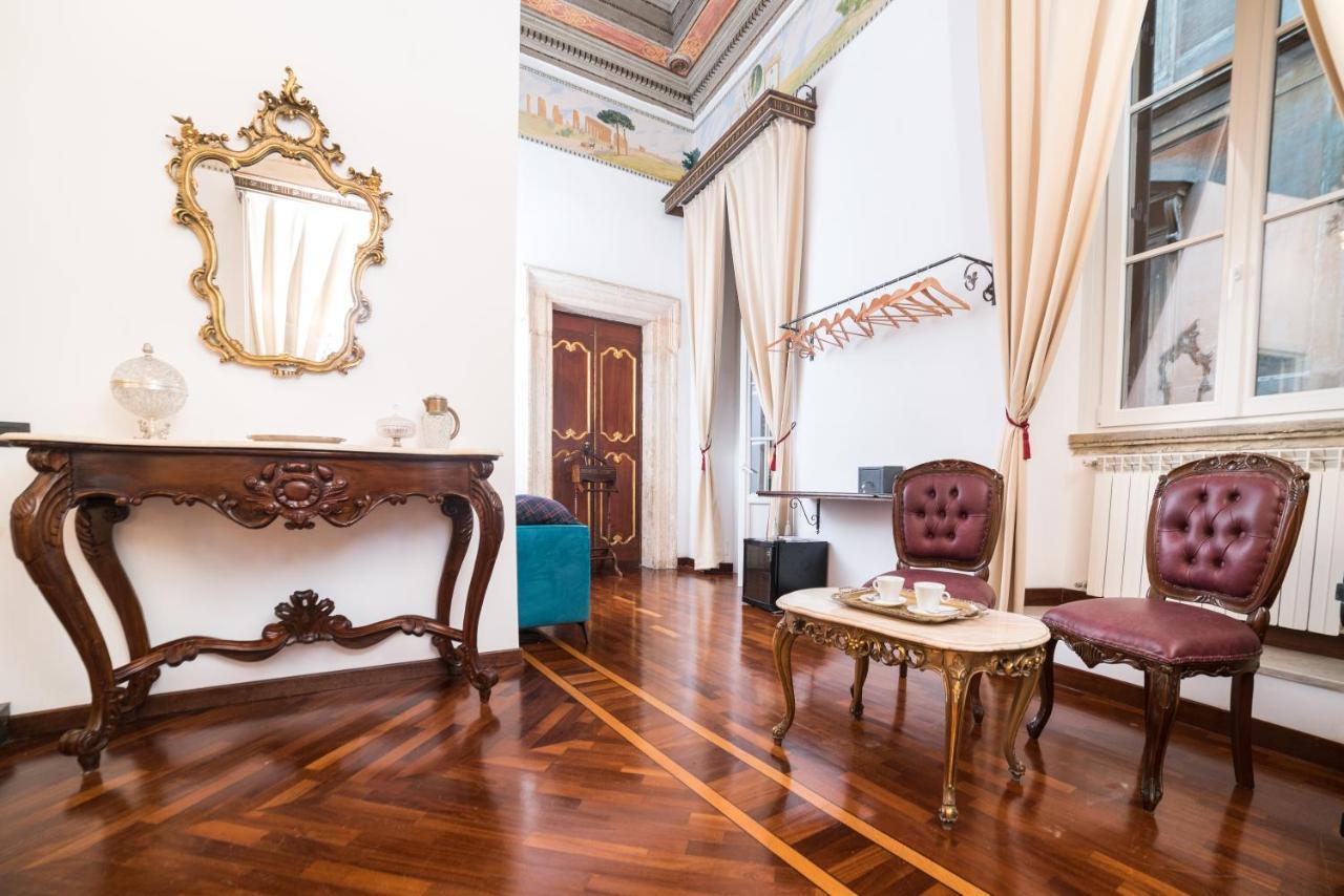 Palazzo Del Duca Piazza Navona Guest House Rome Exterior photo