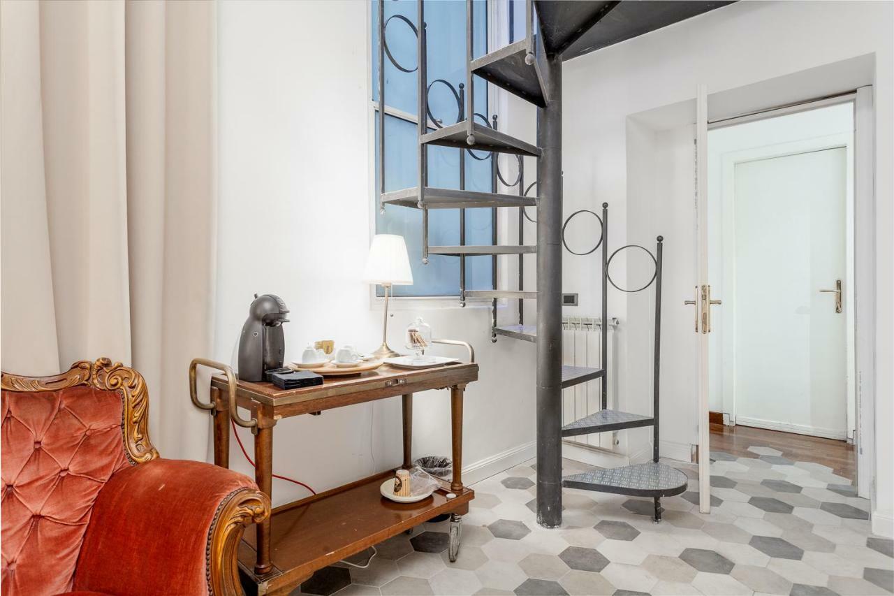 Palazzo Del Duca Piazza Navona Guest House Rome Exterior photo